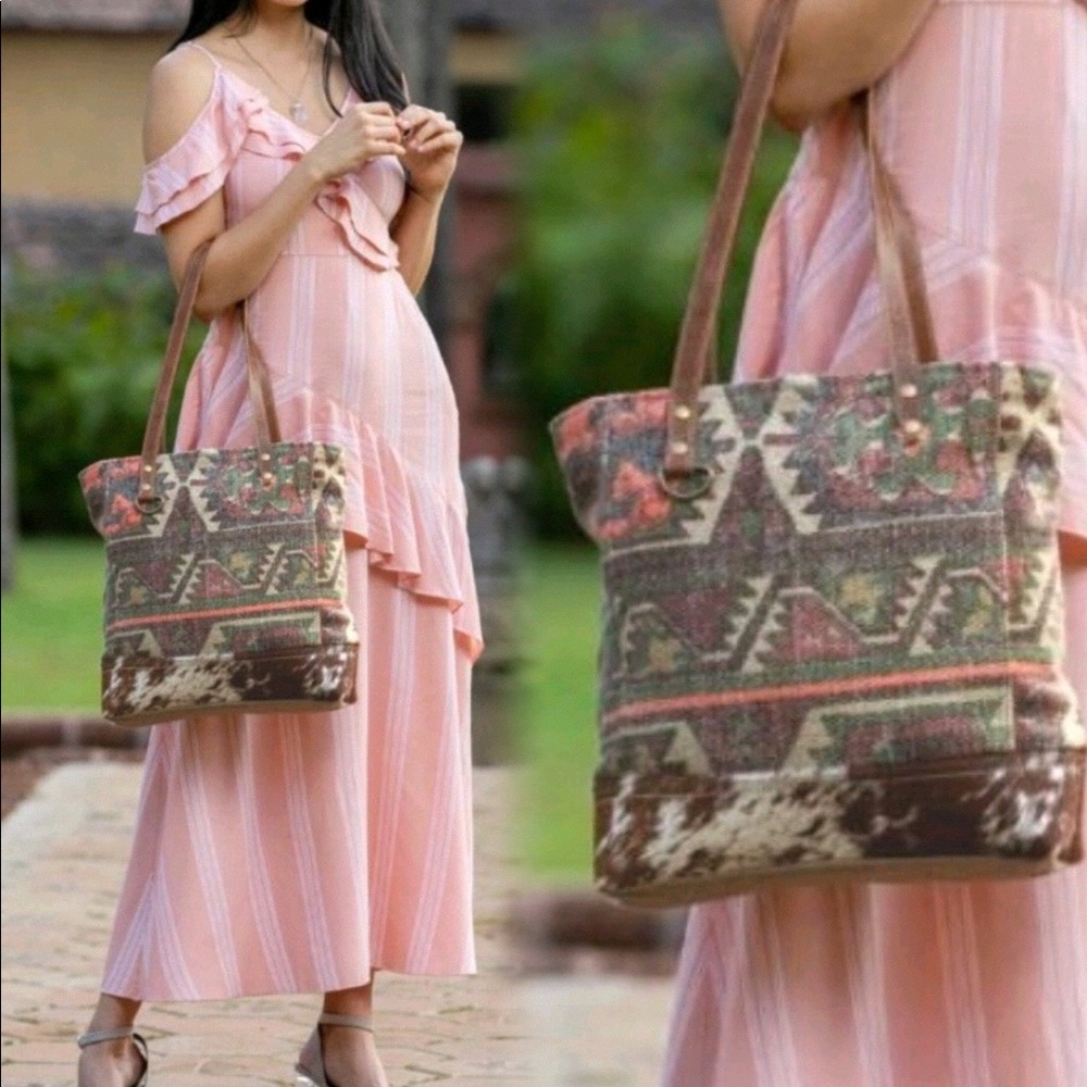 NWT Timeless Up-Cycled Tote HandBag - Picture 2 of 8